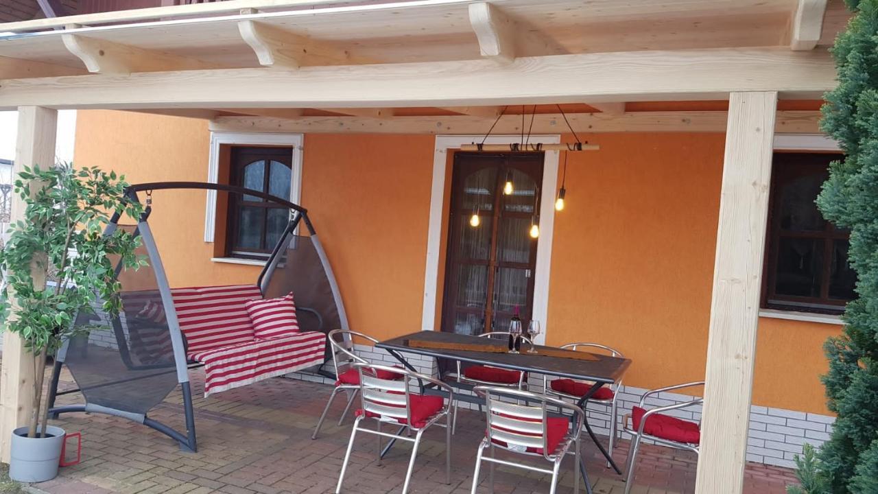 Lifestyle Balaton Villa Siofok Bagian luar foto