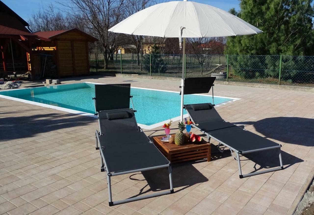 Lifestyle Balaton Villa Siofok Bagian luar foto