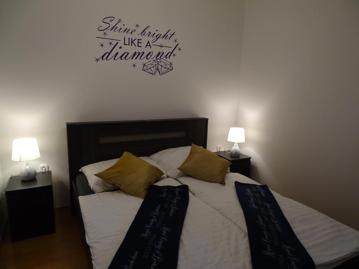 Lifestyle Balaton Villa Siofok Bagian luar foto