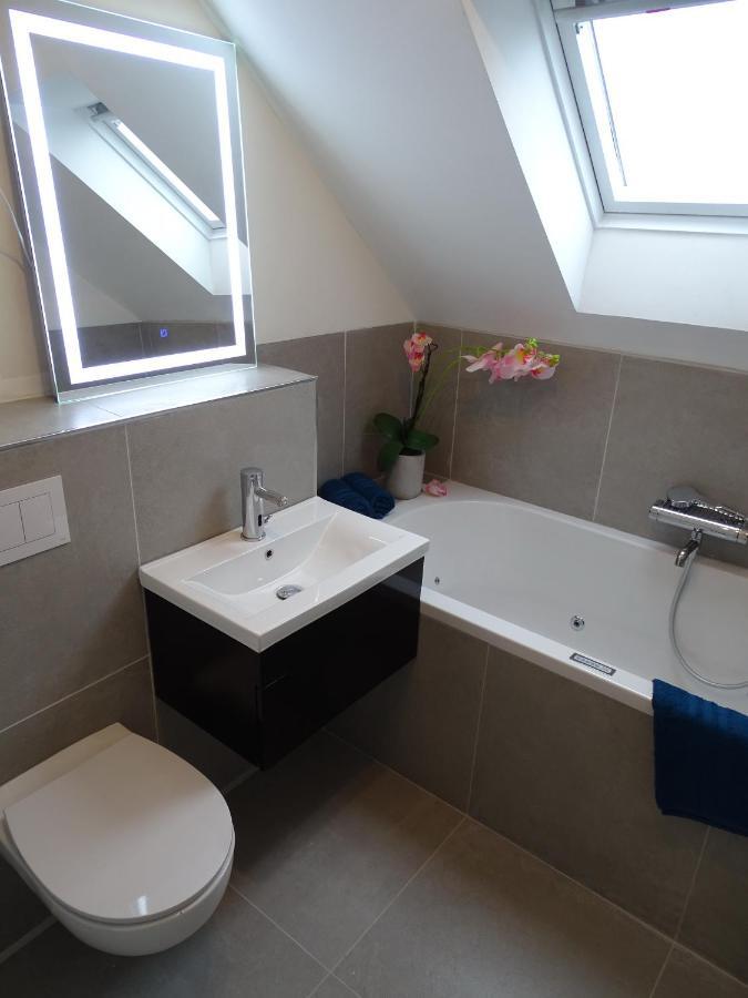 Lifestyle Balaton Villa Siofok Bagian luar foto
